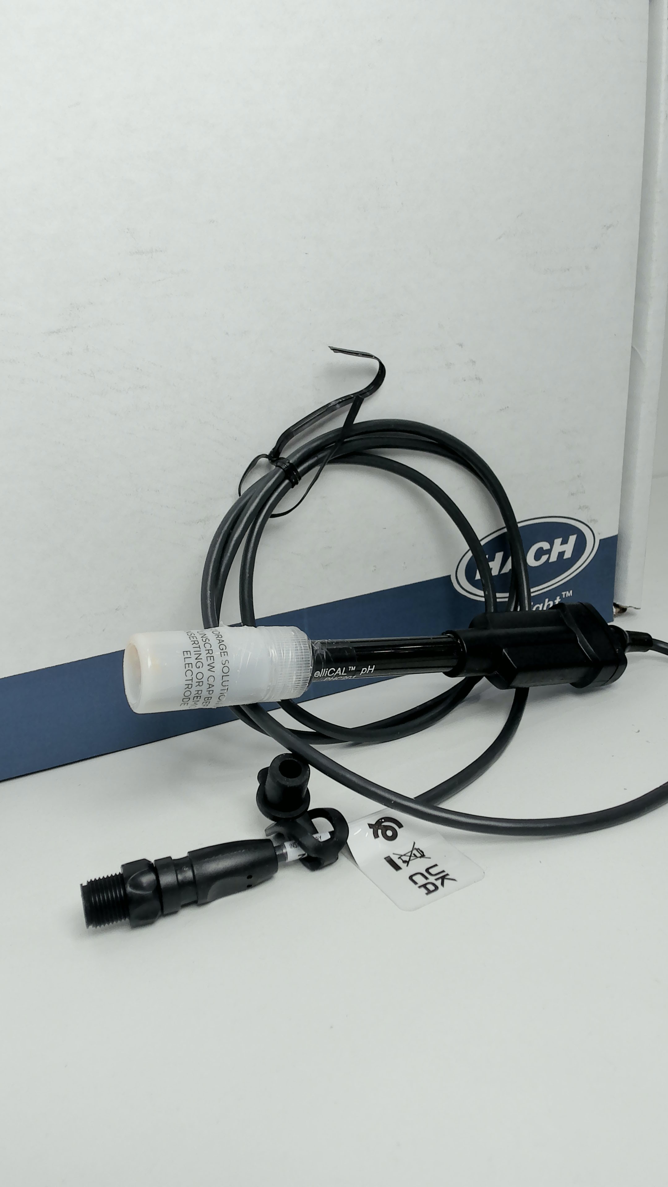 IntelliCAL™ PHC201 Standard Gel Filled pH Electrode, 1 meter cable -