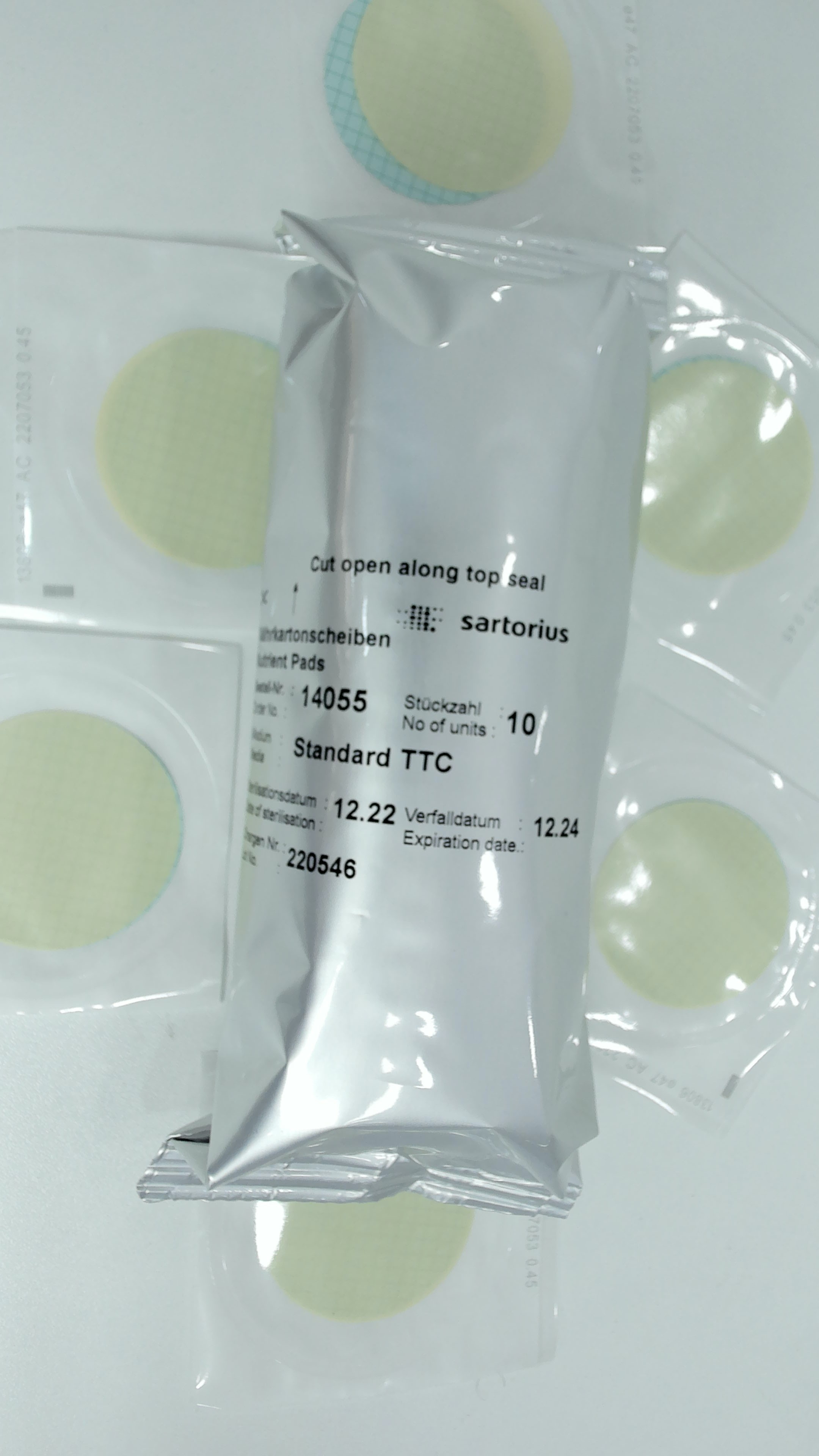 NKS/NPS Contiene: TTC Conteo Total + Petri 60mm + Almohadilla + Membrana Verde 0.45 um
